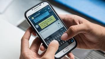 Texas Court Rules That 'Sexting' Between Adult And Minor Is a First Amendment Right